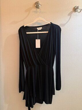 ellerie feather knit mini dress Lovers + Friends | Dresses | Ellerie Feather Knit Mini Dress